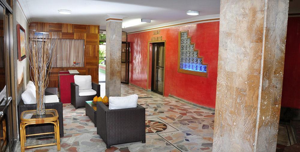 Hotel La Riviera Santa Marta  Luaran gambar